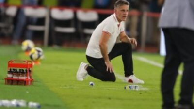 Analisis Tajam John Herdman: Pujian untuk Strategi Bola Mati Garuda!